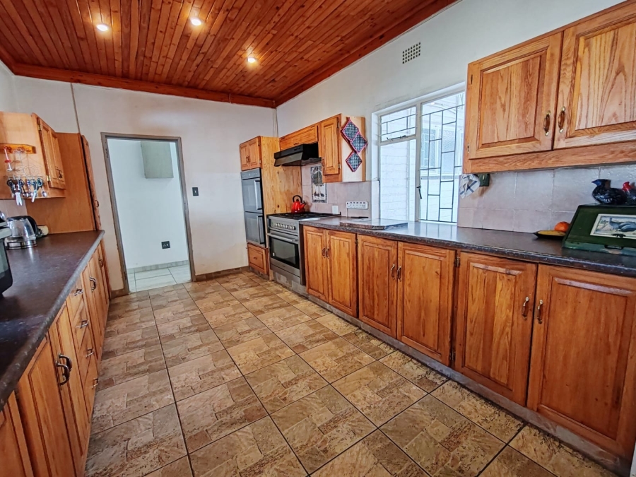 5 Bedroom Property for Sale in Miederpark North West